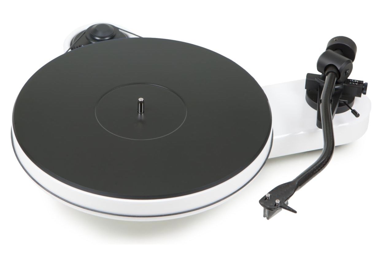 Vinyl Pro-Ject Audio RPM 3 Carbon 2M Silver