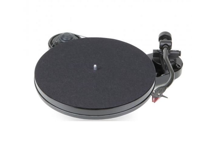 Vinyl Pro-Ject Audio RPM 1 Carbon demo