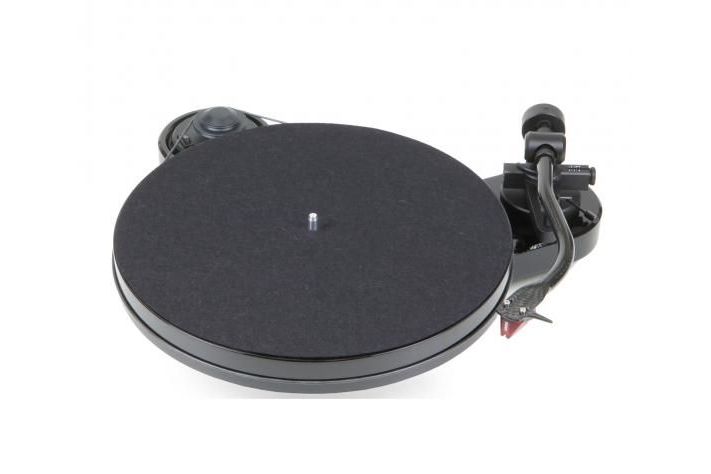 Vinyl Pro-Ject Audio RPM 1 Carbon Öppnad