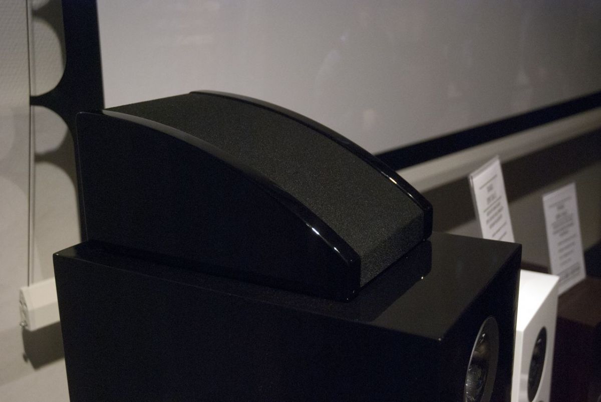 Högtalare ELAC TS 3030