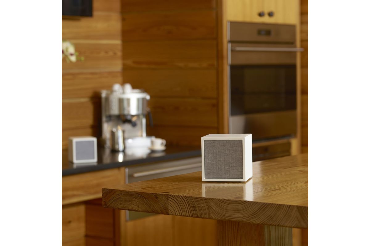 Bluetooth högtalare Tivoli Audio Cube Öppnad