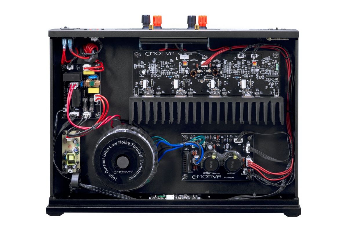 System/Paket Yamaha WXC-50 + Emotiva BasX A-150 stereopaket