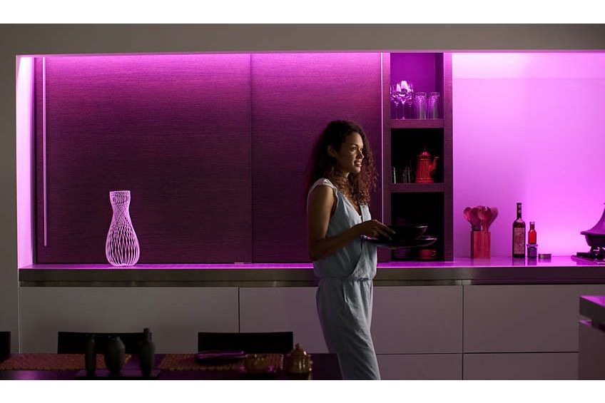 Belysning Philips HUE LIGHTSTRIP PLUS Förlängning 1m Demo