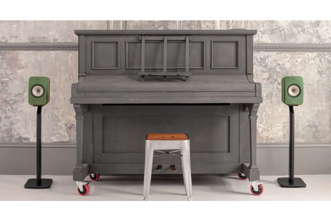 Tillbehör KEF S1 Floor Stand Vit Visning Demo