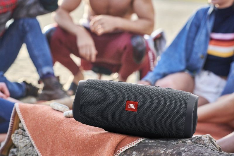 Bluetooth högtalare JBL Charge Essential