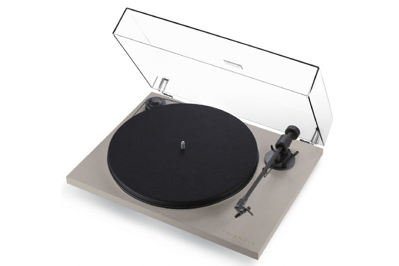 Vinyl Triangle Turntable Demo