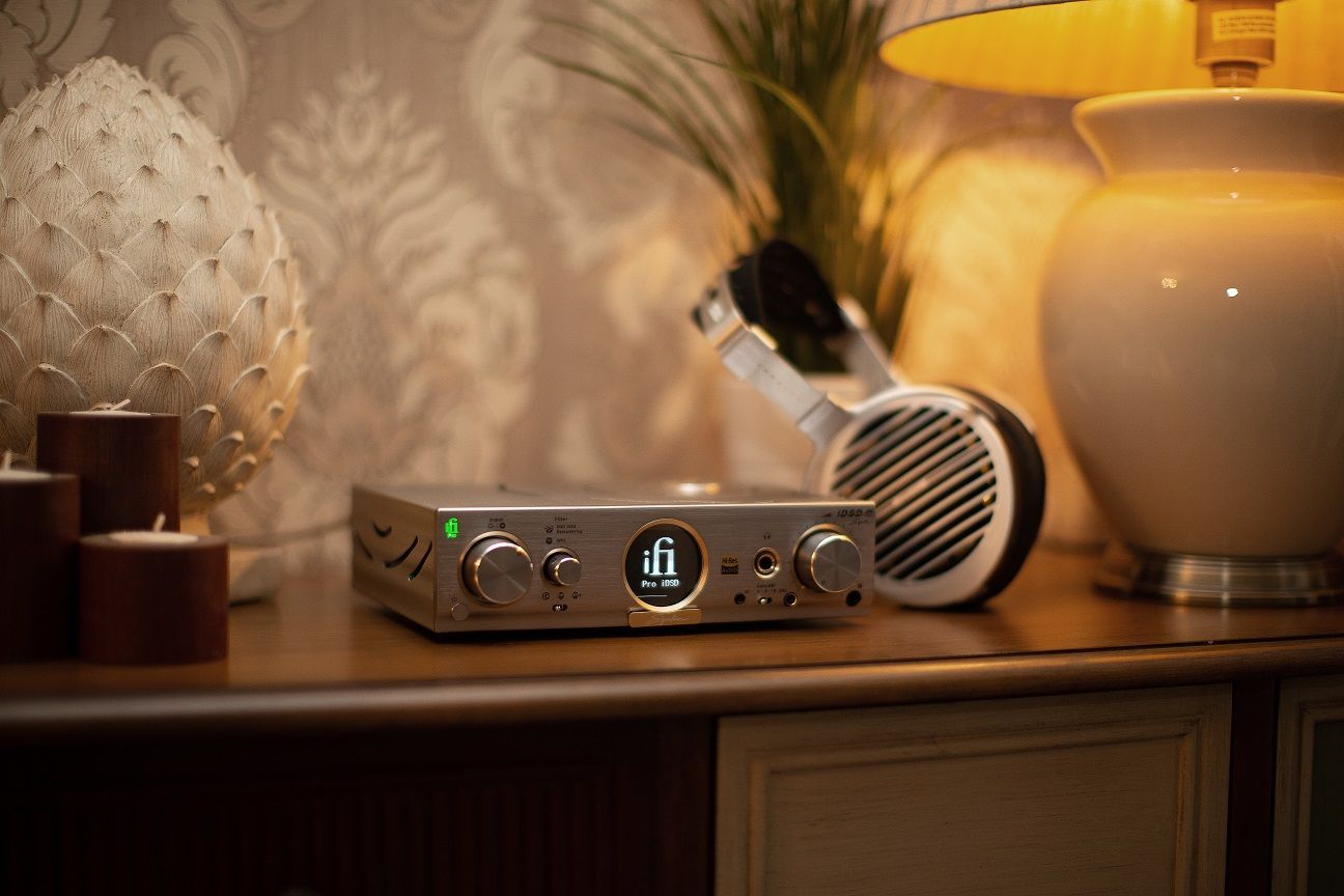 Hörlurar iFi Audio Pro iDSD Signature