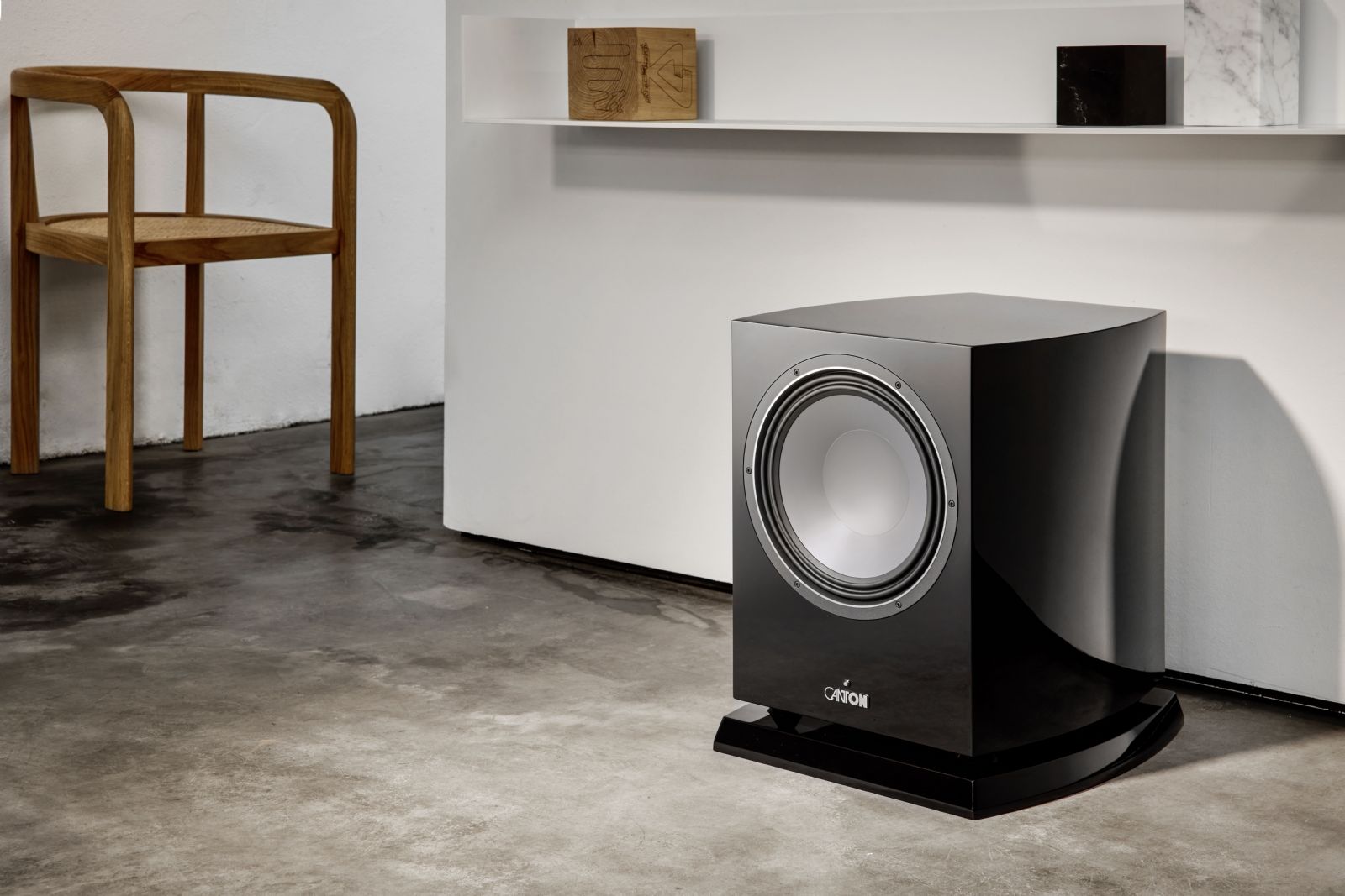 Subwoofers Canton Vento Sub 12 aktiv subwoofer