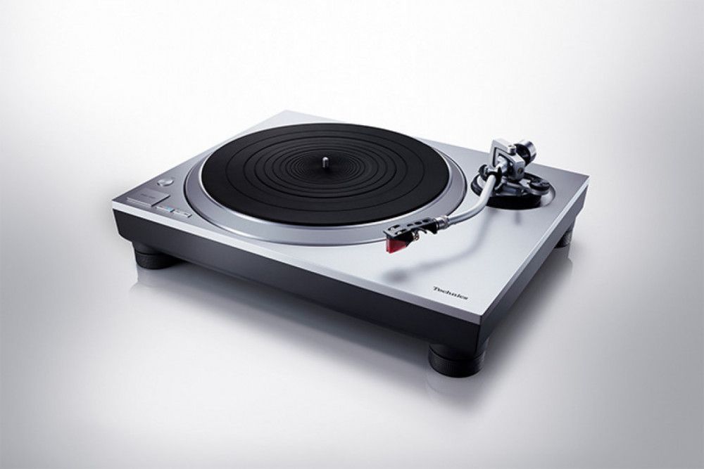 Vinyl Technics SL-1500C Direktdriven skivspelare