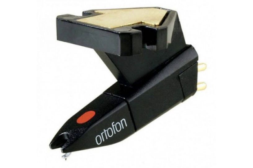 Vinyl Ortofon OM10 pickup