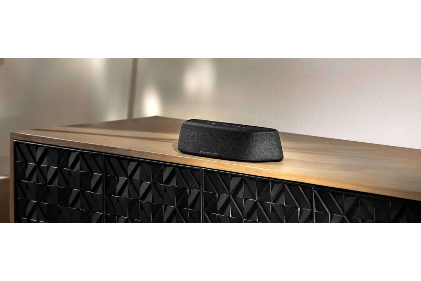 Soundbars Polk Audio MagniFi Mini AX