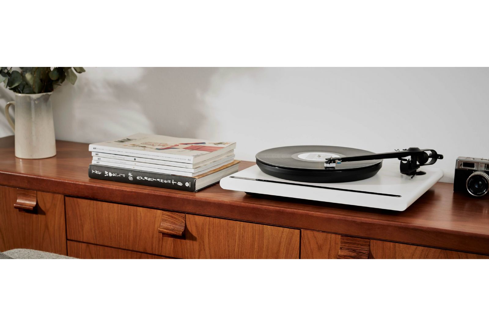 Vinyl Roksan Attessa Turntable