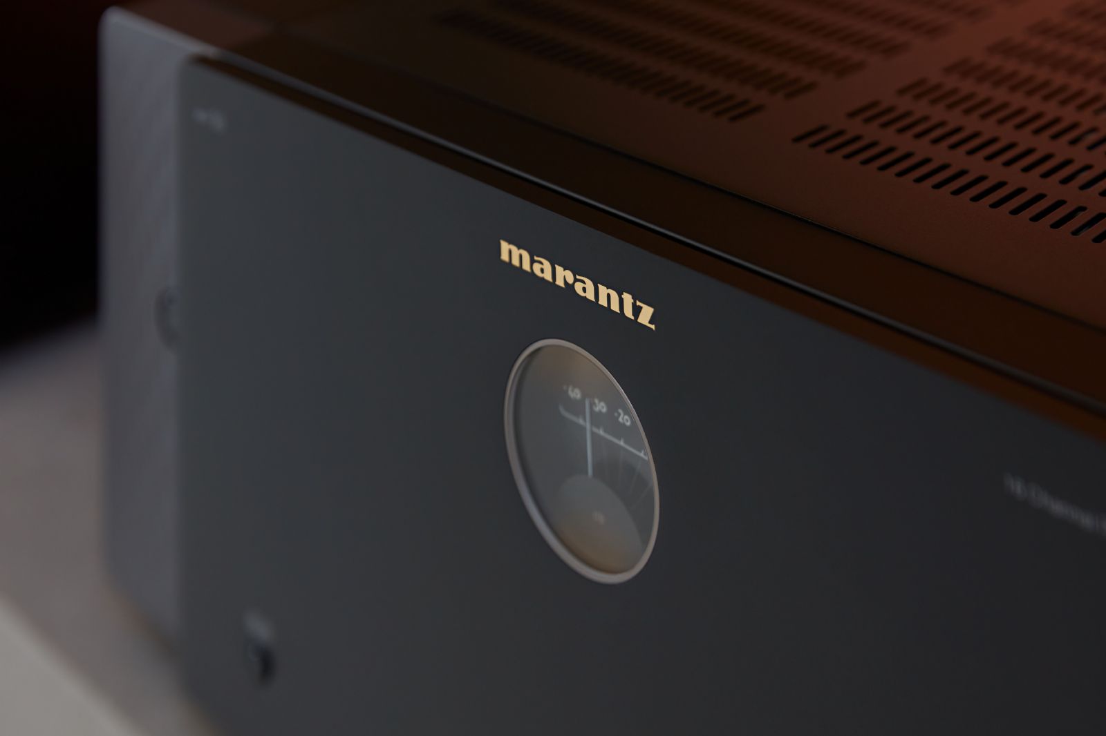 Förstärkare Marantz Cinema AMP 10 16-kanals referensslutsteg