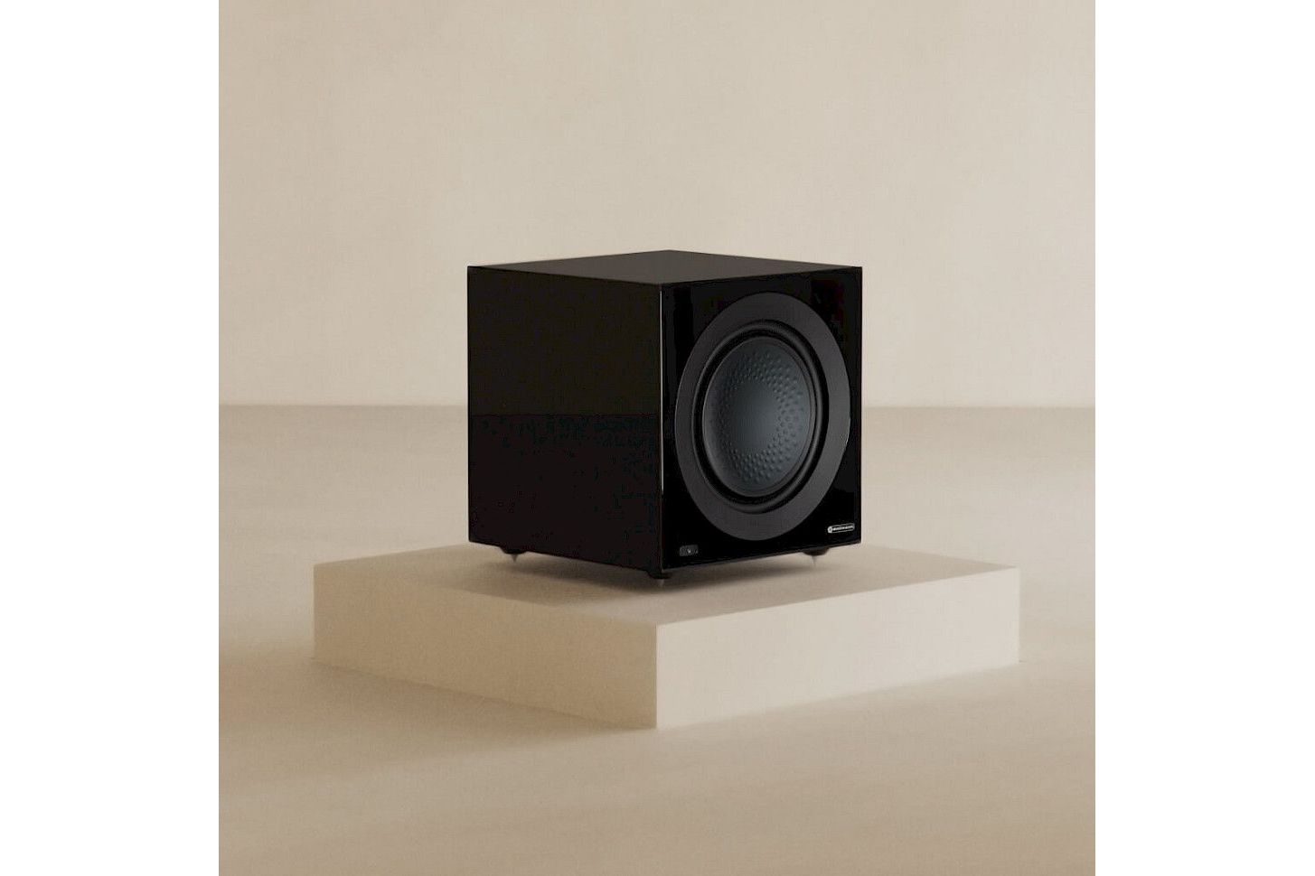 Subwoofers Monitor Audio Anthra W12