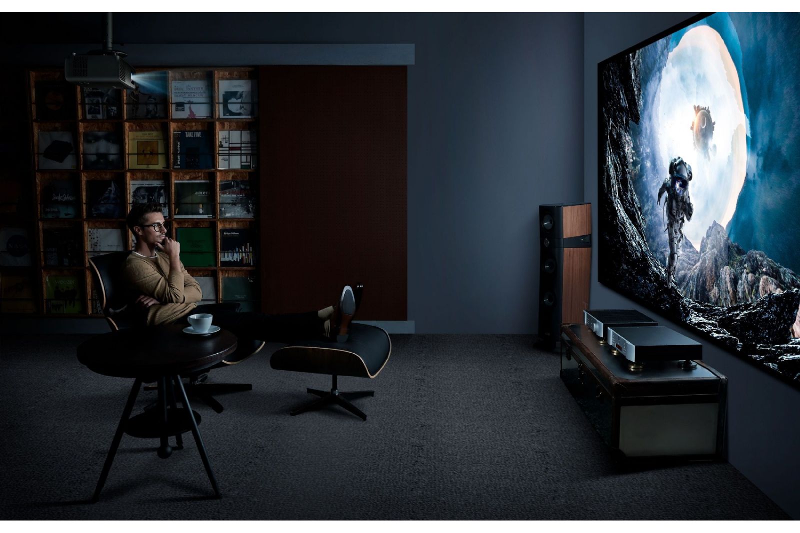 Projektorer BenQ W4100i 4K AI Cinema DLP LED-projektor