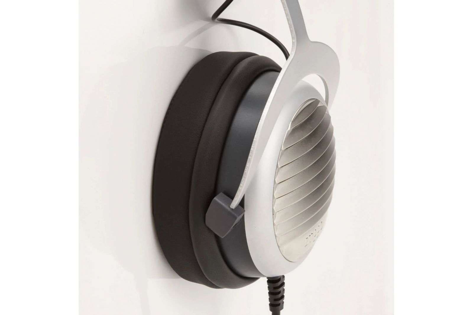 Hörlurar Dekoni Audio Beyerdynamic DT och AKG K Platinum