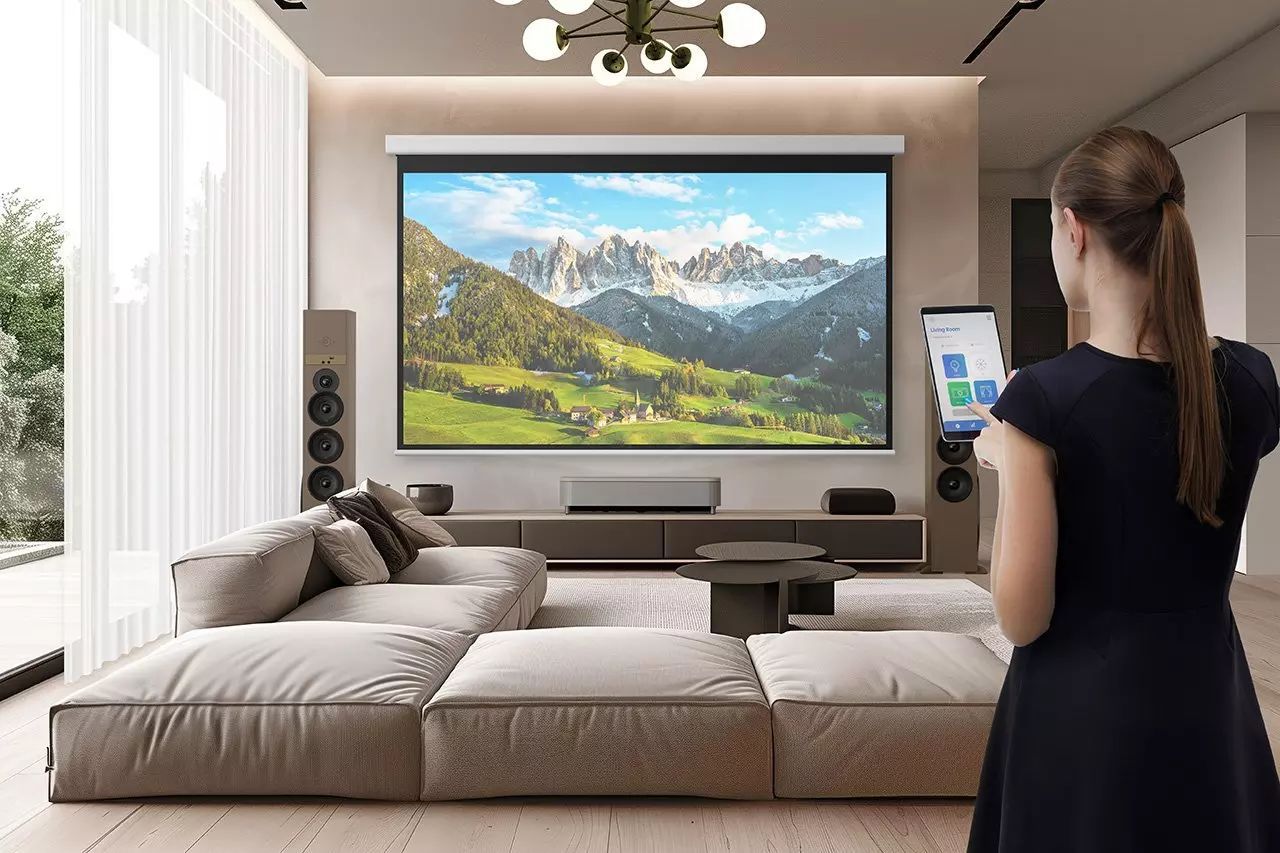 Projektorer Epson EH-QS100W 4K PRO-UHD Laser-TV projektor