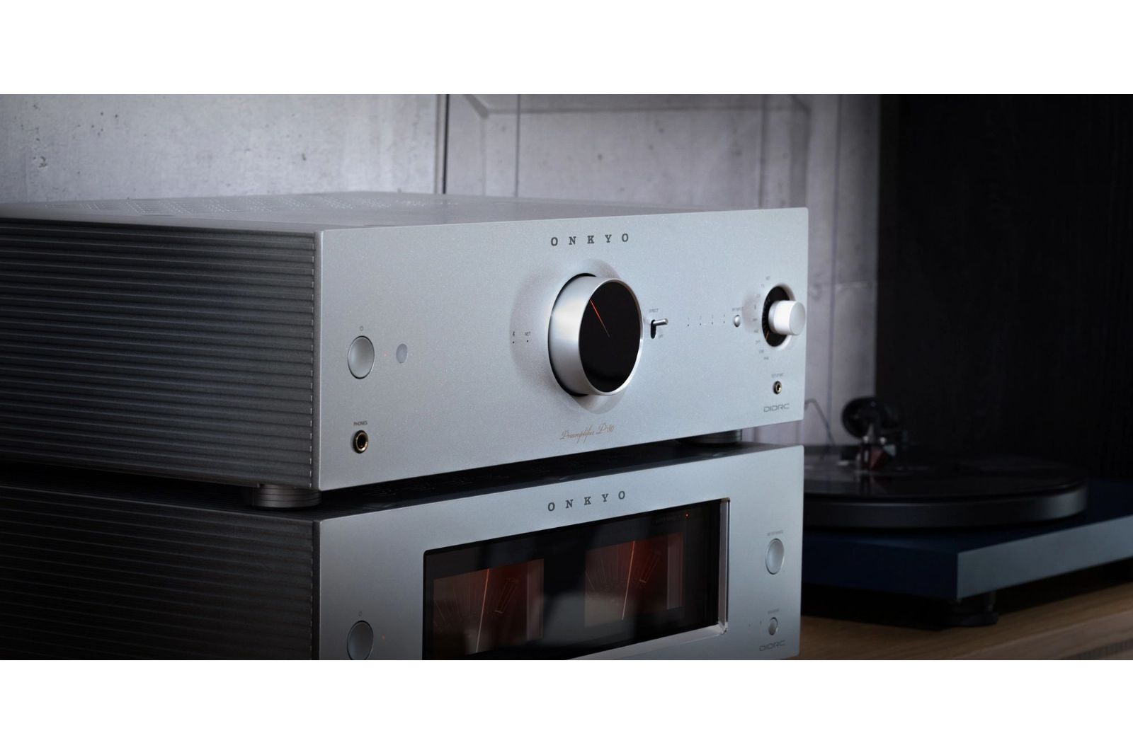 Förstärkare Onkyo P-80 stereoförsteg med Dirac Live