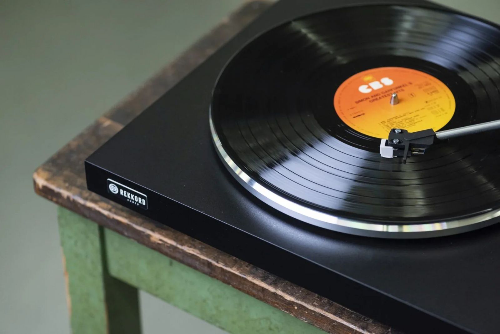 Vinyl Rekkord Audio F100