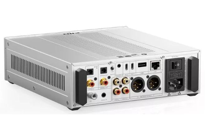 Hörlurar FiiO K17 DAC och hörlurförstärkare