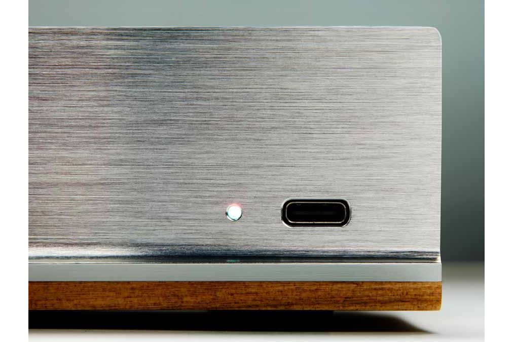 Förstärkare Henry Audio DA 256