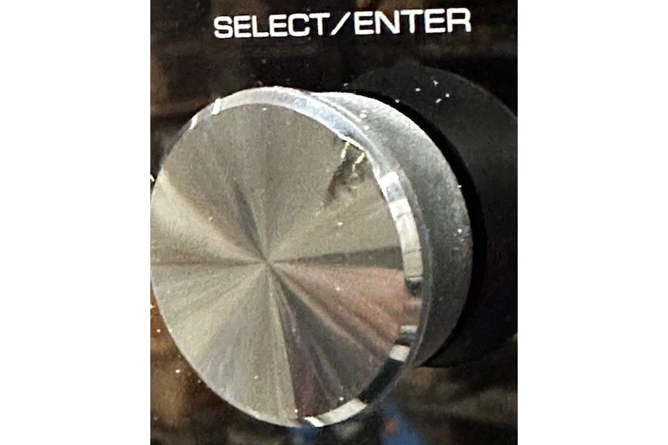 Förstärkare Yamaha RX-V6A Demo *INTERNSERVICE*