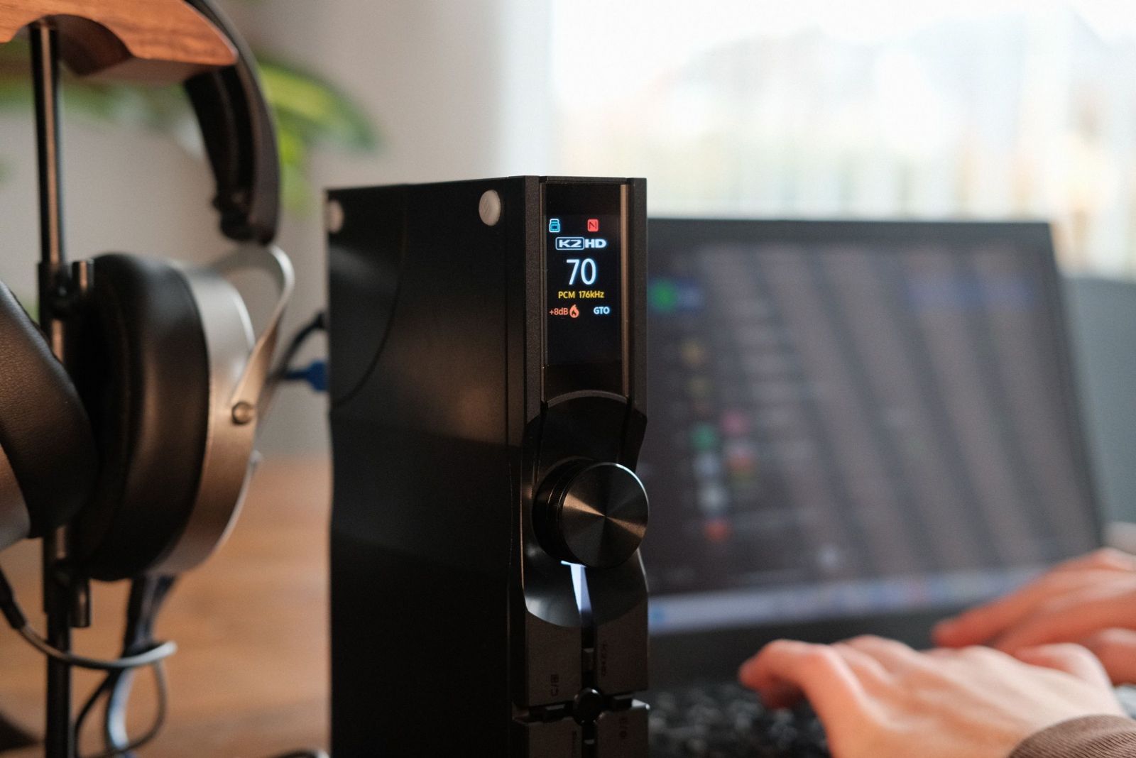 Hörlurar iFi Audio NEO iDSD 3