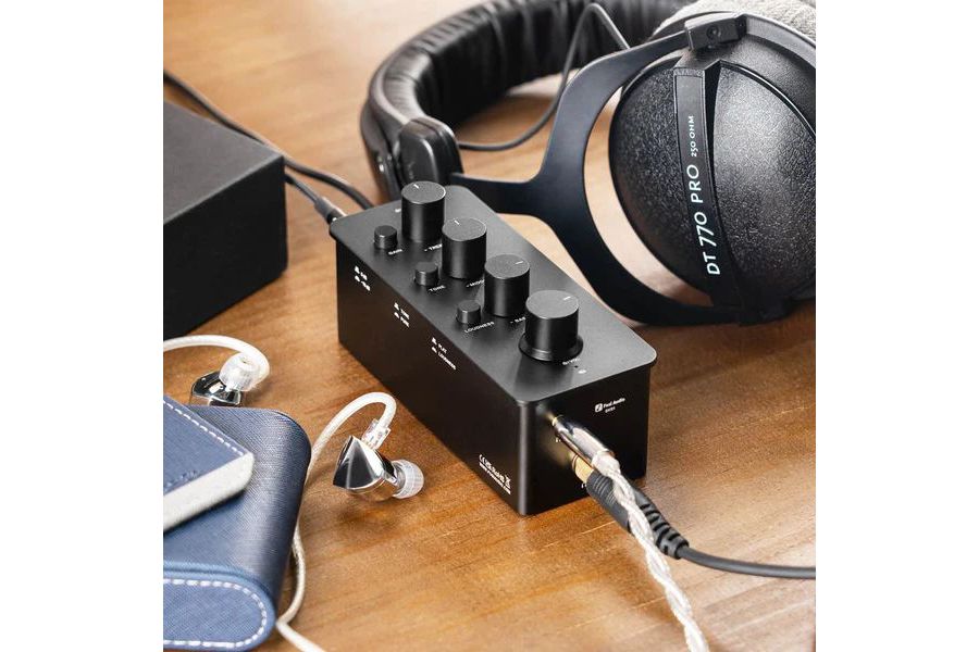 Hörlurar Fosi Audio SK01 hörlursförstärkare och försteg