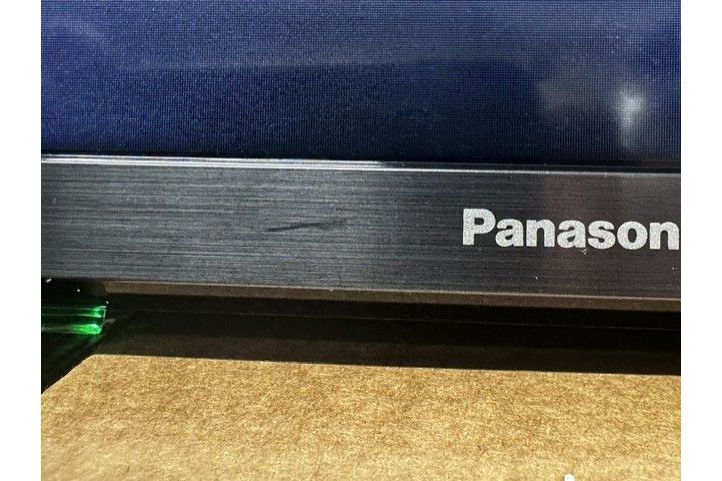 TV-apparater Panasonic TV-32S55 Full-HD LED TV demo