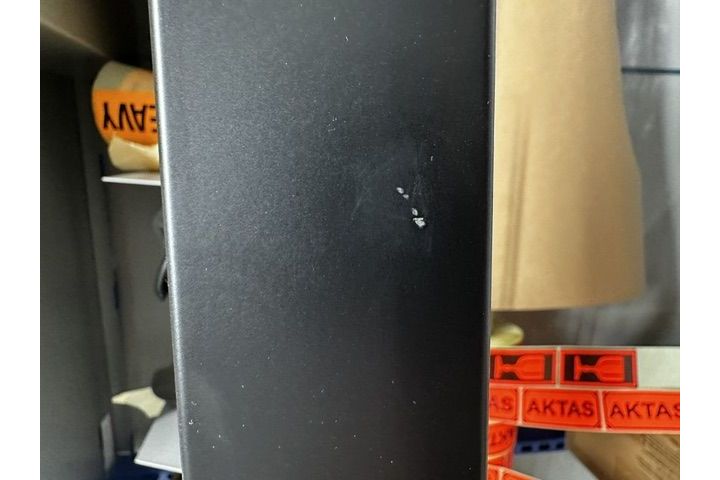 Möbler NorStone ESSE Vinyl valnöt/svart Demo