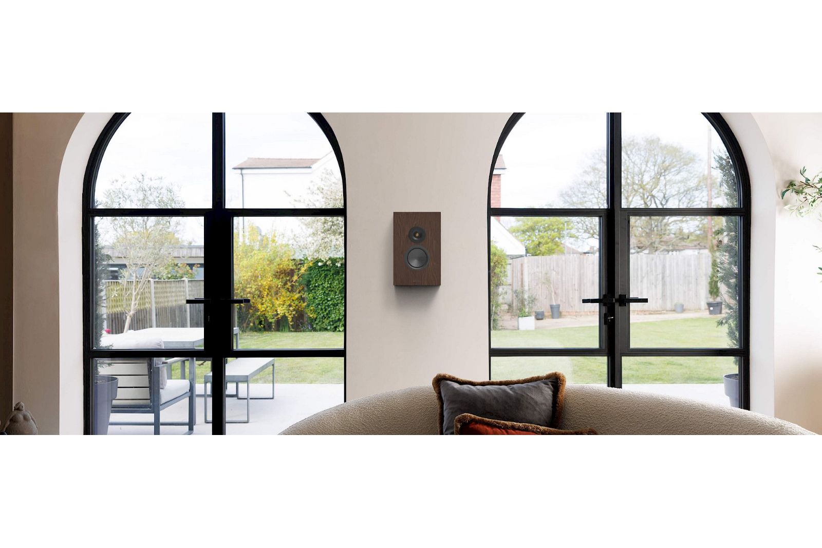 Högtalare Monitor Audio Silver On-Wall 8G