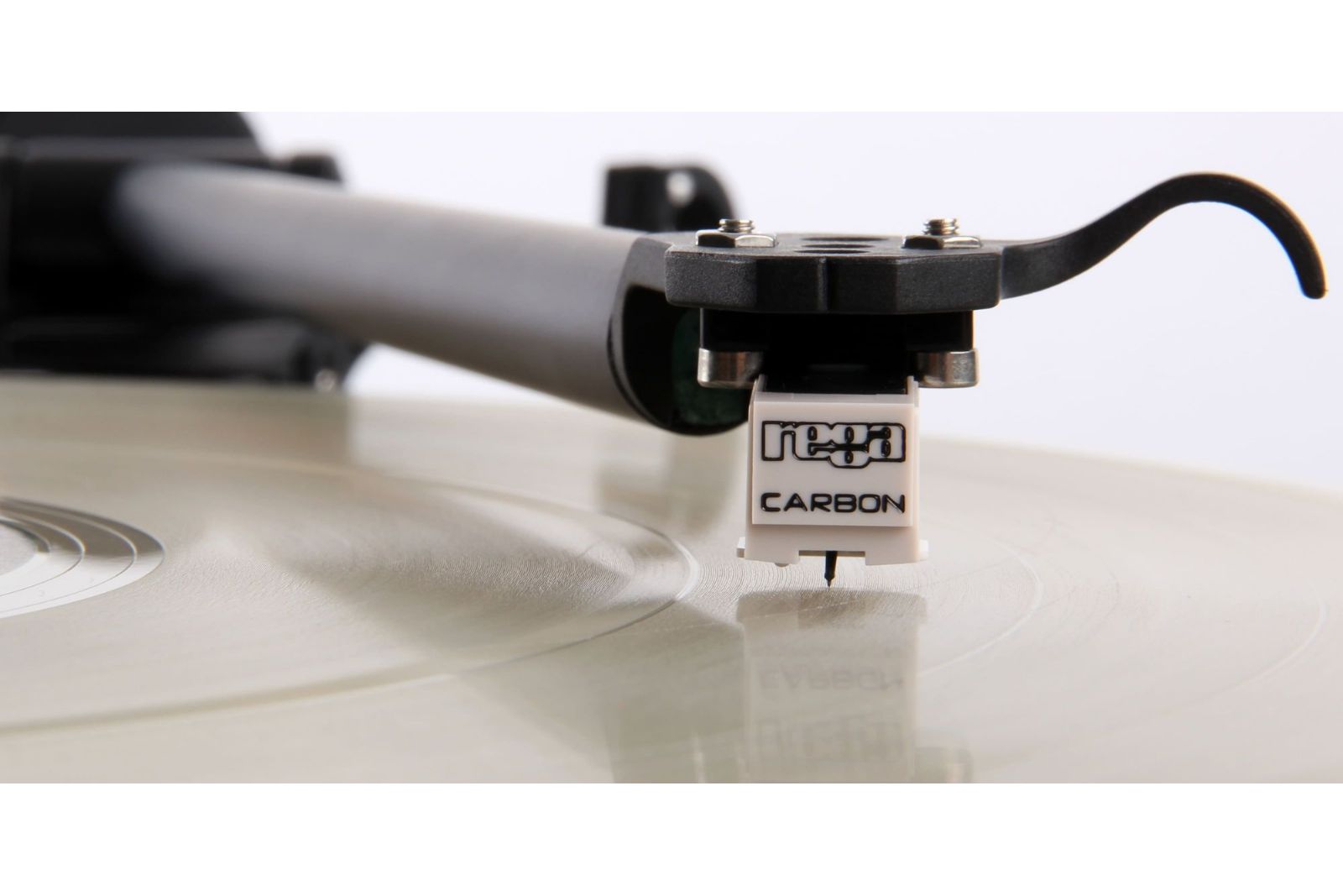 Vinyl Rega Carbon MM-pickup